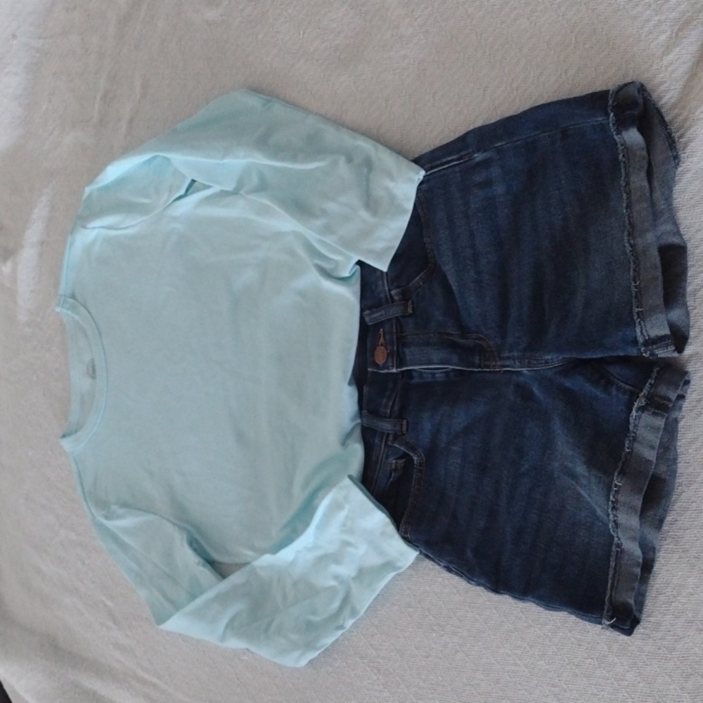 Girls Jean shorts Sz 12 Old Navy and long sleeve top 10-12
